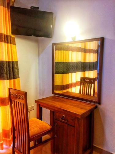 Hostal Empire Valley Hotel