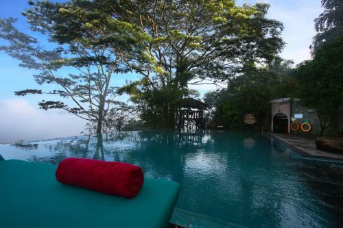 Hotel Randholee Luxury Resort