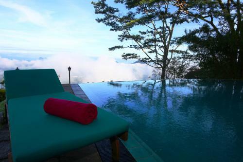 Hotel Randholee Luxury Resort