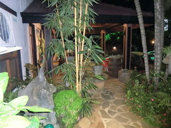 Settle Inn Tourist Lodge