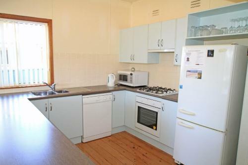 Cudmirrah Reef Cottage