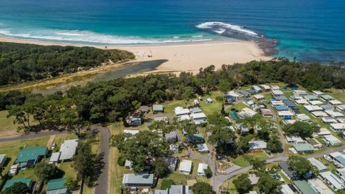 Surfside Cudmirrah Beach