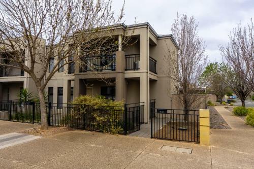 Tasha's Apartments On Kerry
