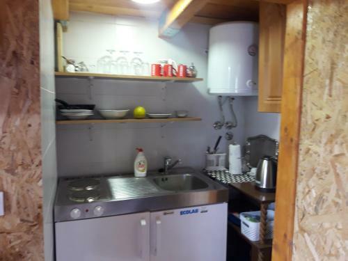 Obiteljski Apartman Borovi