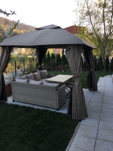 Villa Luxury Riverside Residence
