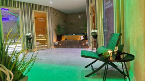 Sl Industry Hotel