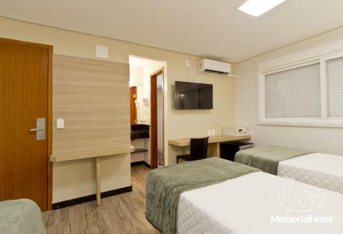 Hotel Cotoches Abre Campo