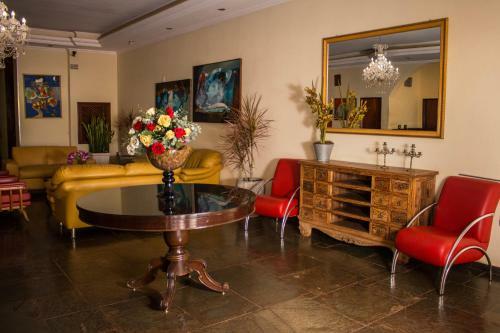 Mauad Plaza Hotel