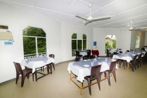 Hotel White Villa Tourist Guest