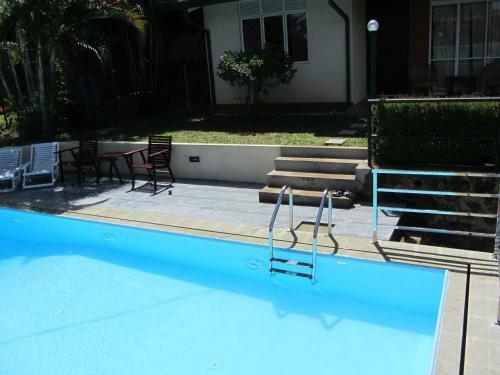 Visal Bungalows