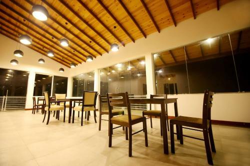 Hillcrest Villa