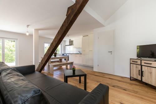 Good Night Apartments