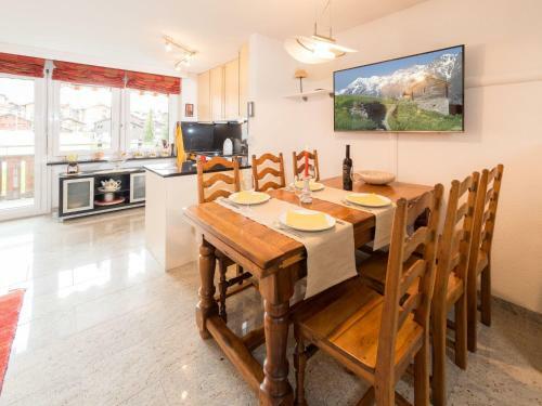 Spacious Holiday Home In Grachen With Open Kitchen