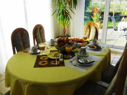 Bed & Breakfast Haus Erika Am Weg