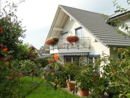 Bed & Breakfast Haus Erika Am Weg
