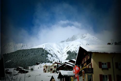 Hotel Mountain Lodge Sedrun