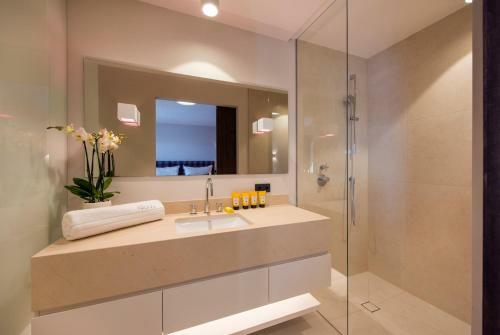 Nidus Luxury Apartments