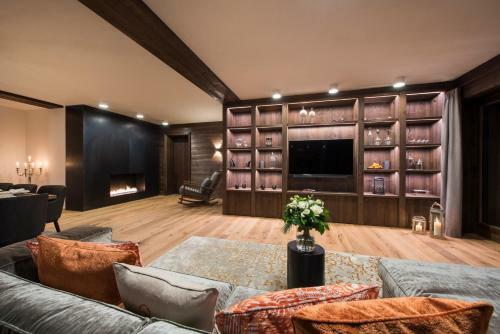 Nidus Luxury Apartments