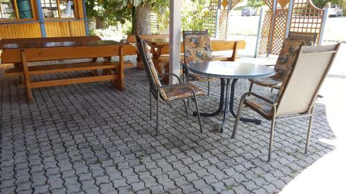 Hostal Gasthof Paradiesgartl