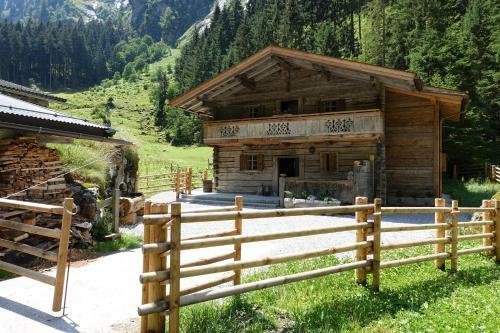 Lacknerbrunn Astl | Alm Im Stilluptal