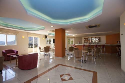 Aparthotel Hotel Ziakis