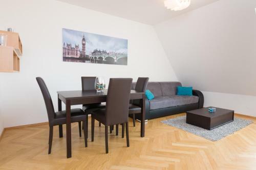 Sas-niccy Apartments