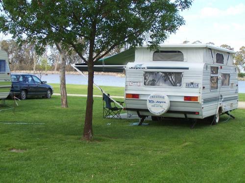 Cohuna Waterfront Holiday Park