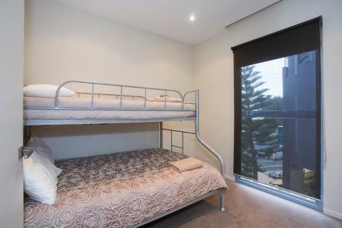 Bell Street Apartments, Australia