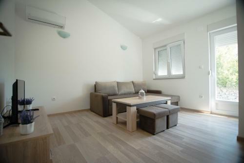 Apartments Slapovi