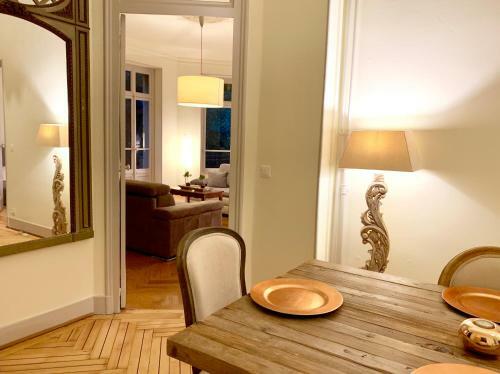 Swiss Riviera Guesthouse Apartments