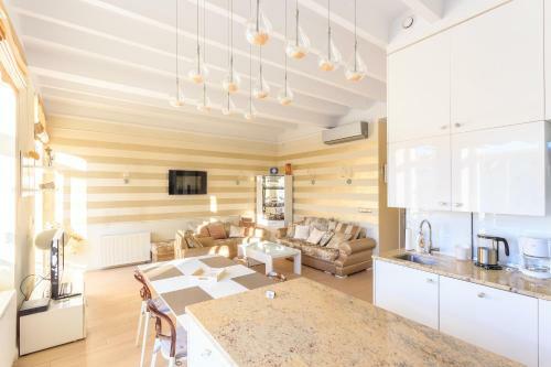 Apartament Cesarski