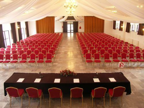 Dom Polonii Hotel Zamek