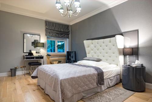Villa Dw�r Na Wolicy