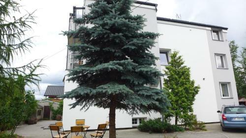 Hostal Villa Mb