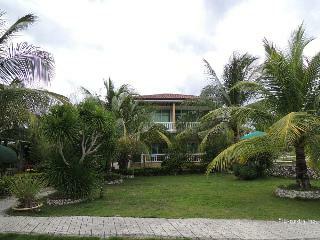 Hotel Moalboal Beach Resort