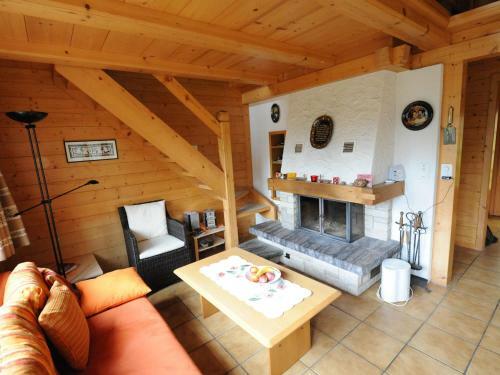 Stylish Chalet In Hoch With Terrace