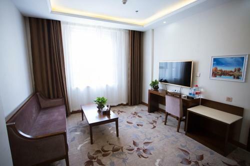 Jinren Holiday Hotel