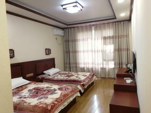 Kunming Jindong Hotel