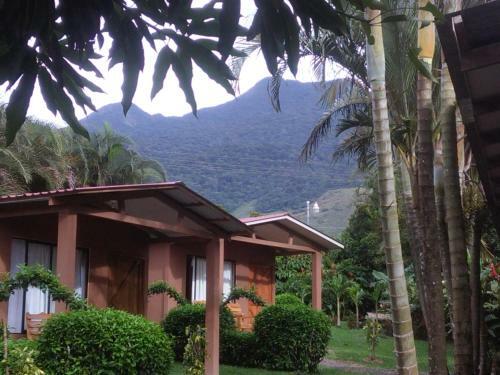 Paraiso Volcano Lodge