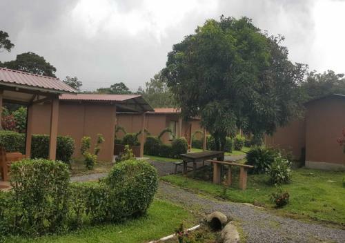 Paraiso Volcano Lodge