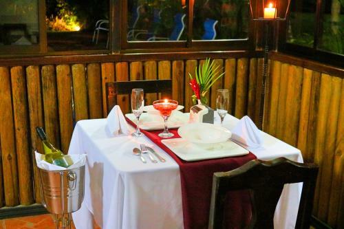 Hotel Guacima Country Inn