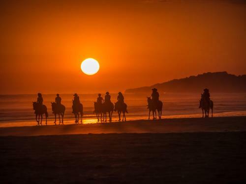 Hotel Sunset Del Mar Resort