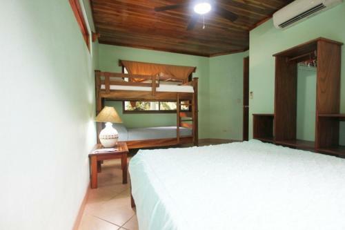 Lodge Nosara Paradise Rentals