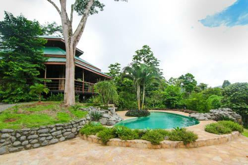 Lodge Madreselva (jungle Bungalows)