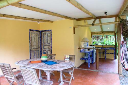 Buena Onda Jungle Lodge