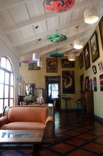 Hotel La Rosa Del Paseo