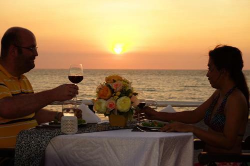 Hotel Rama International Beach Resort