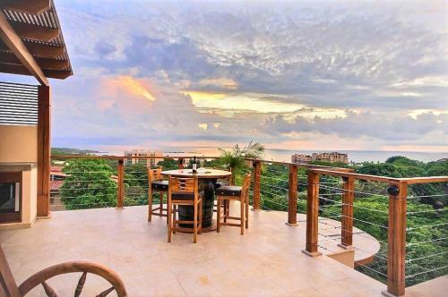 Villa Atardecer Tamarindo