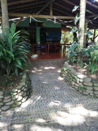 Hostal Hospedaje El Bosquecito