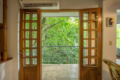 Posada Jungle Vista Inn